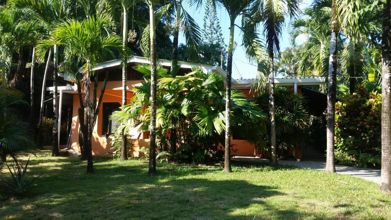 לינה וארוחת בוקר Puerto Jiménez Embassy House מראה חיצוני תמונה